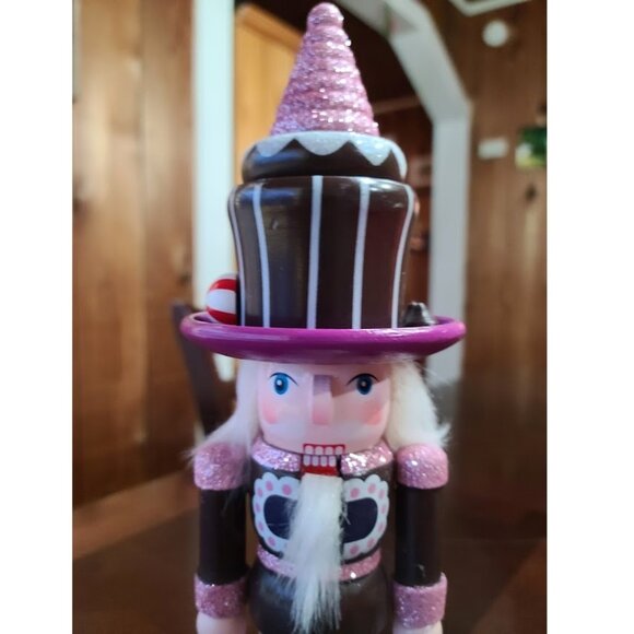 Christmas Nutcracker Soldier Holiday Table Decor Wooden Statue Xmas Decoration - Picture 4 of 15